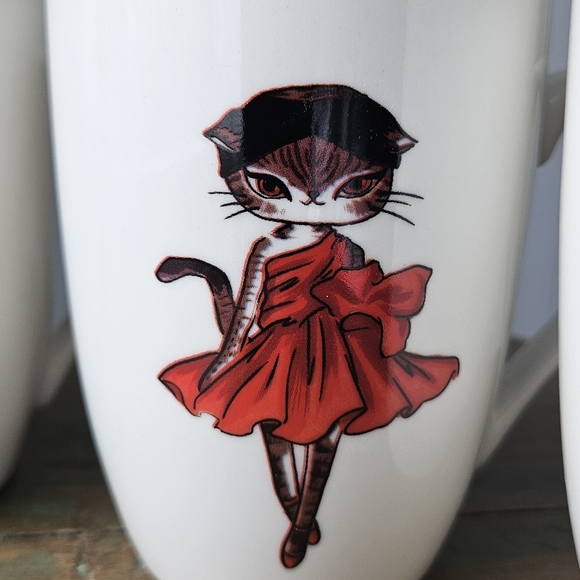 Set of 4 Cat Mugs - Picture 2 of 9